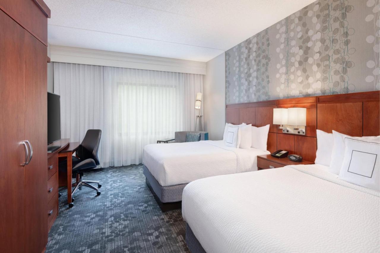 Courtyard By Marriott Pittsburgh Washington Meadow Lands Hotell Exteriör bild