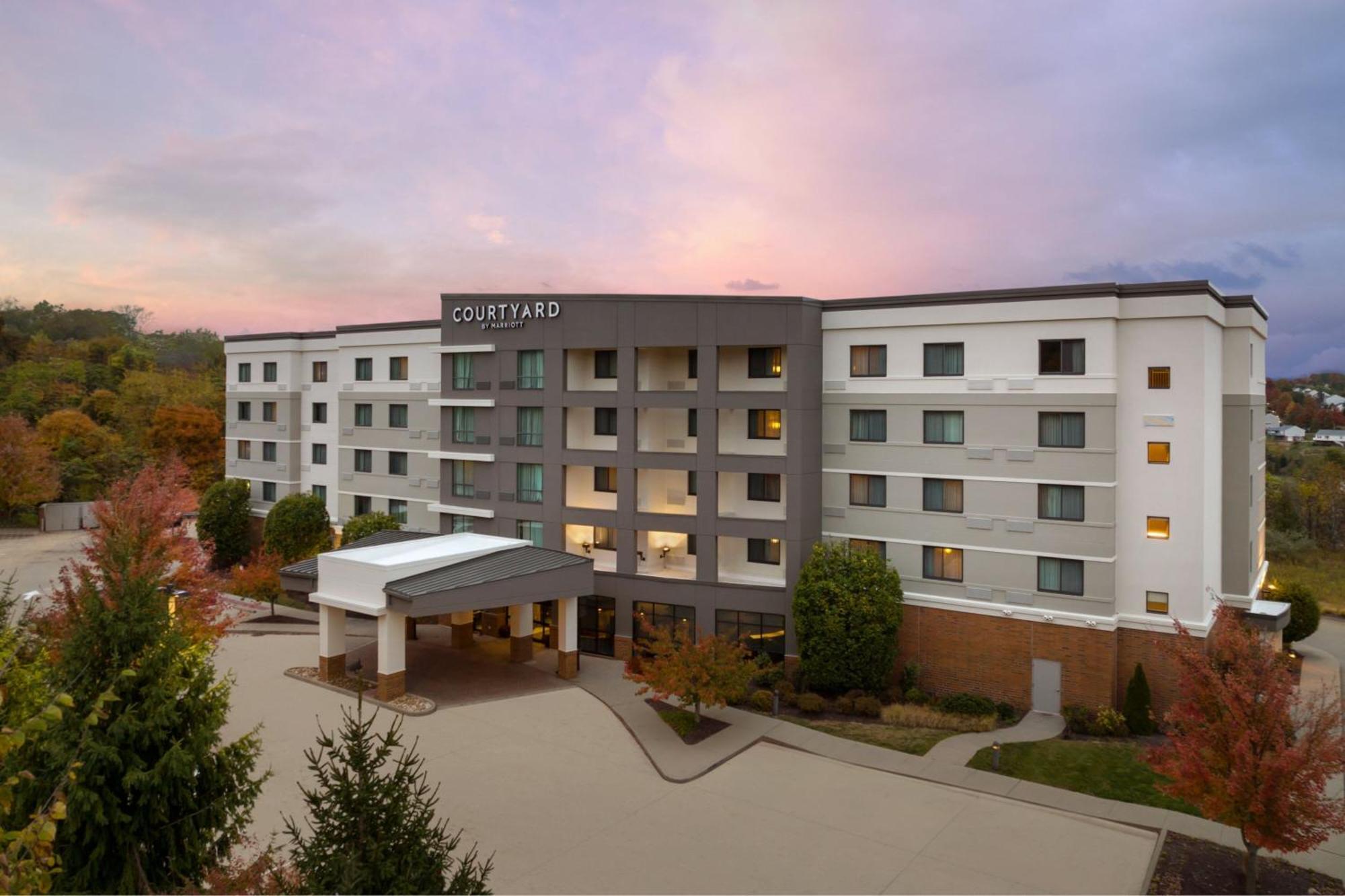 Courtyard By Marriott Pittsburgh Washington Meadow Lands Hotell Exteriör bild