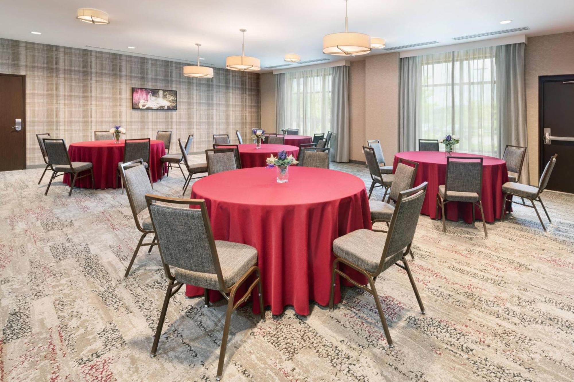 Courtyard By Marriott Pittsburgh Washington Meadow Lands Hotell Exteriör bild