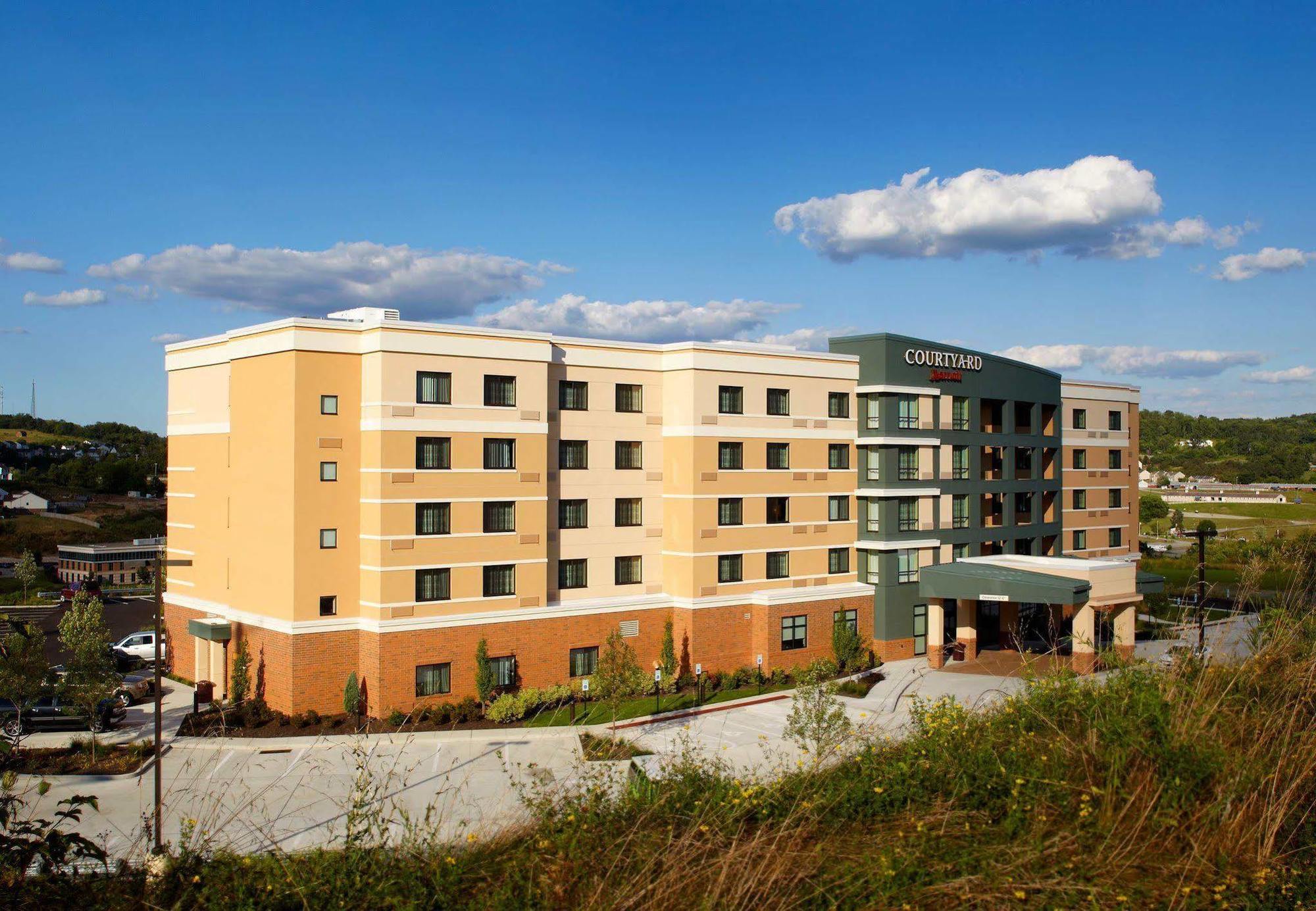 Courtyard By Marriott Pittsburgh Washington Meadow Lands Hotell Exteriör bild