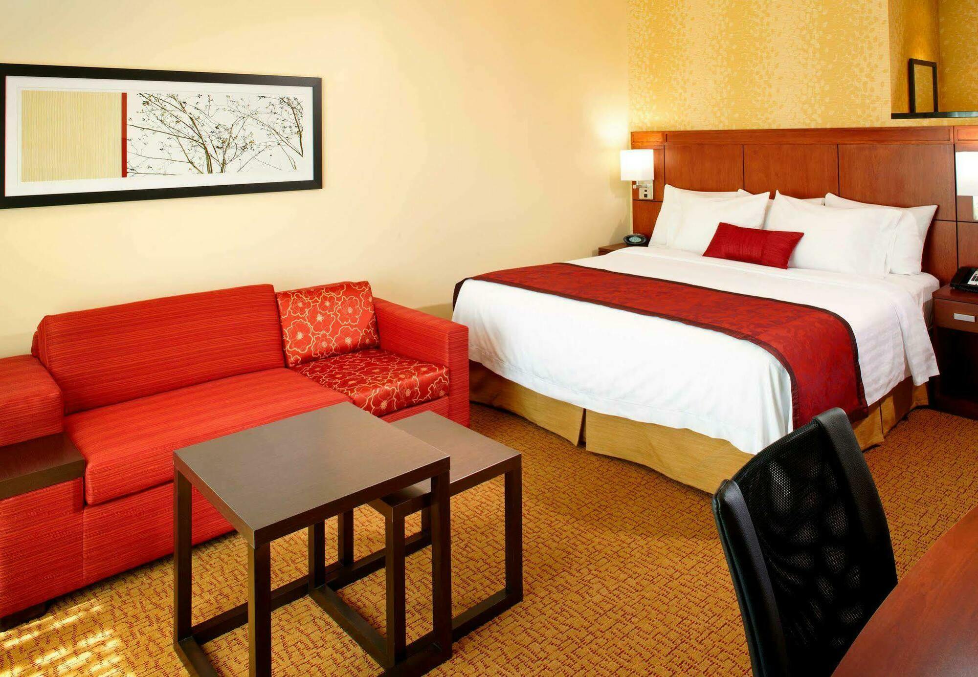 Courtyard By Marriott Pittsburgh Washington Meadow Lands Hotell Exteriör bild